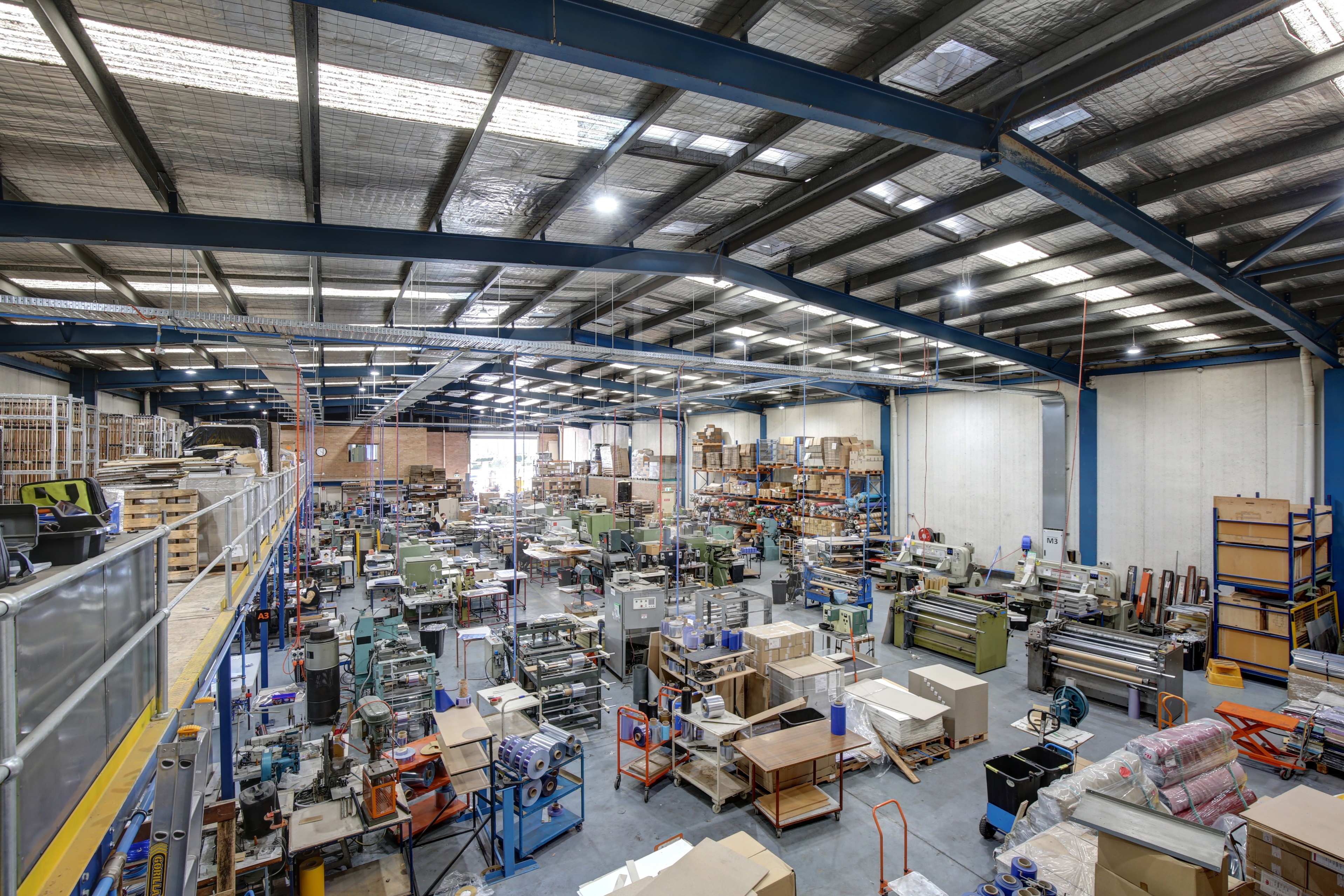 PRIME HIGH CLEARANCE INDUSTRIAL WAREHOUSE PRIME HIGH CLEARANCE INDUSTRIAL WAREHOUSE