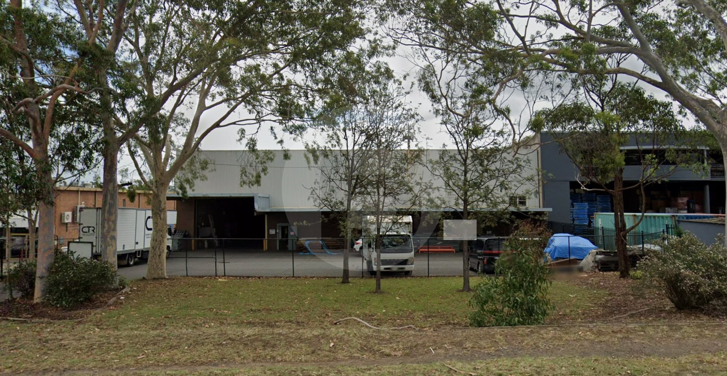 1,878M* FOR LEASE GUILDFORD 1,878M* FOR LEASE GUILDFORD