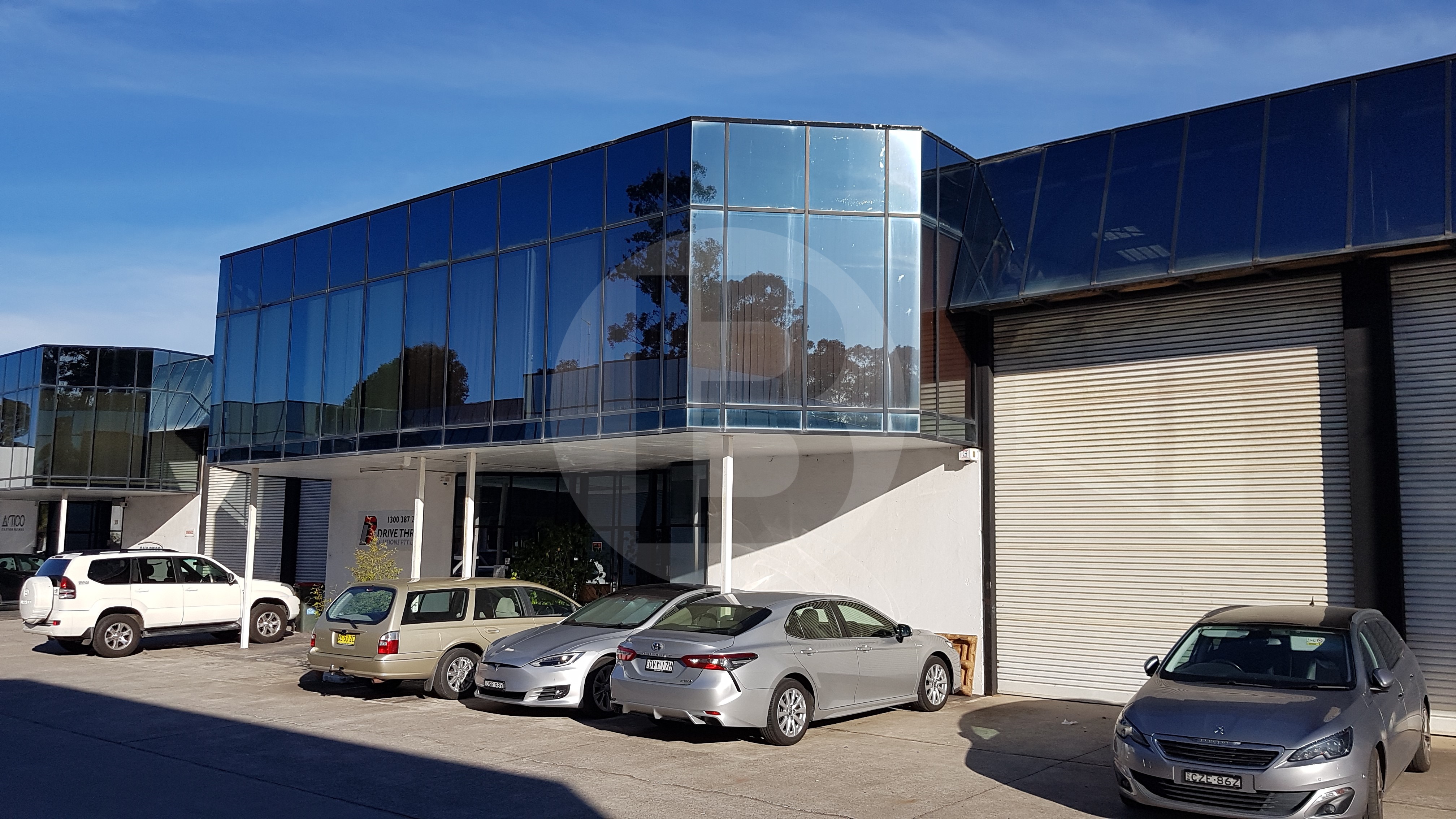 INDUSTRIAL WAREHOUSE FOR LEASE | KINGS PARK