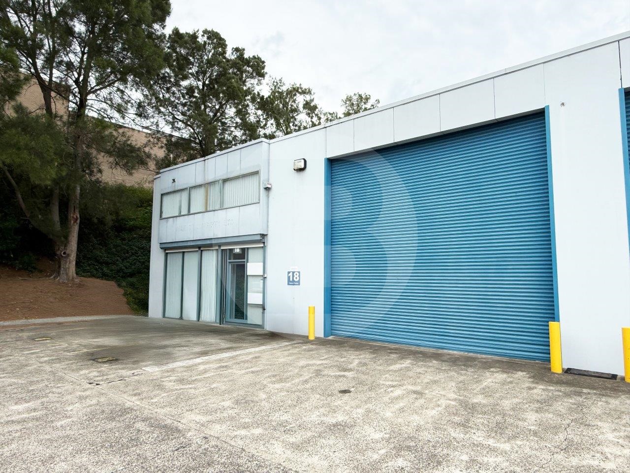 PREMIUM OFFICE AND INDUSTRIAL UNIT PREMIUM OFFICE AND INDUSTRIAL UNIT