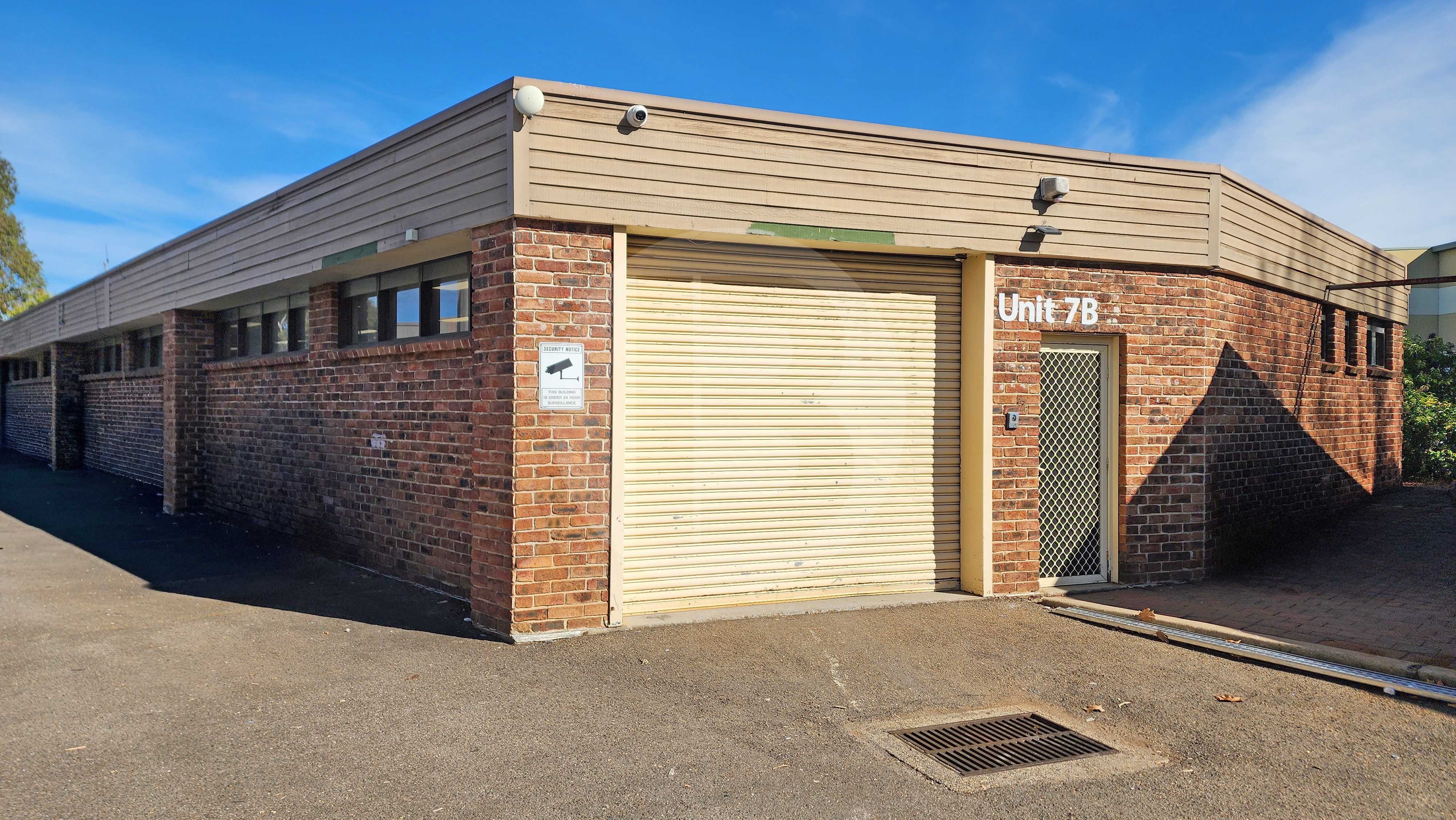 HI-TECH WAREHOUSE FOR LEASE | SEVEN HILLS