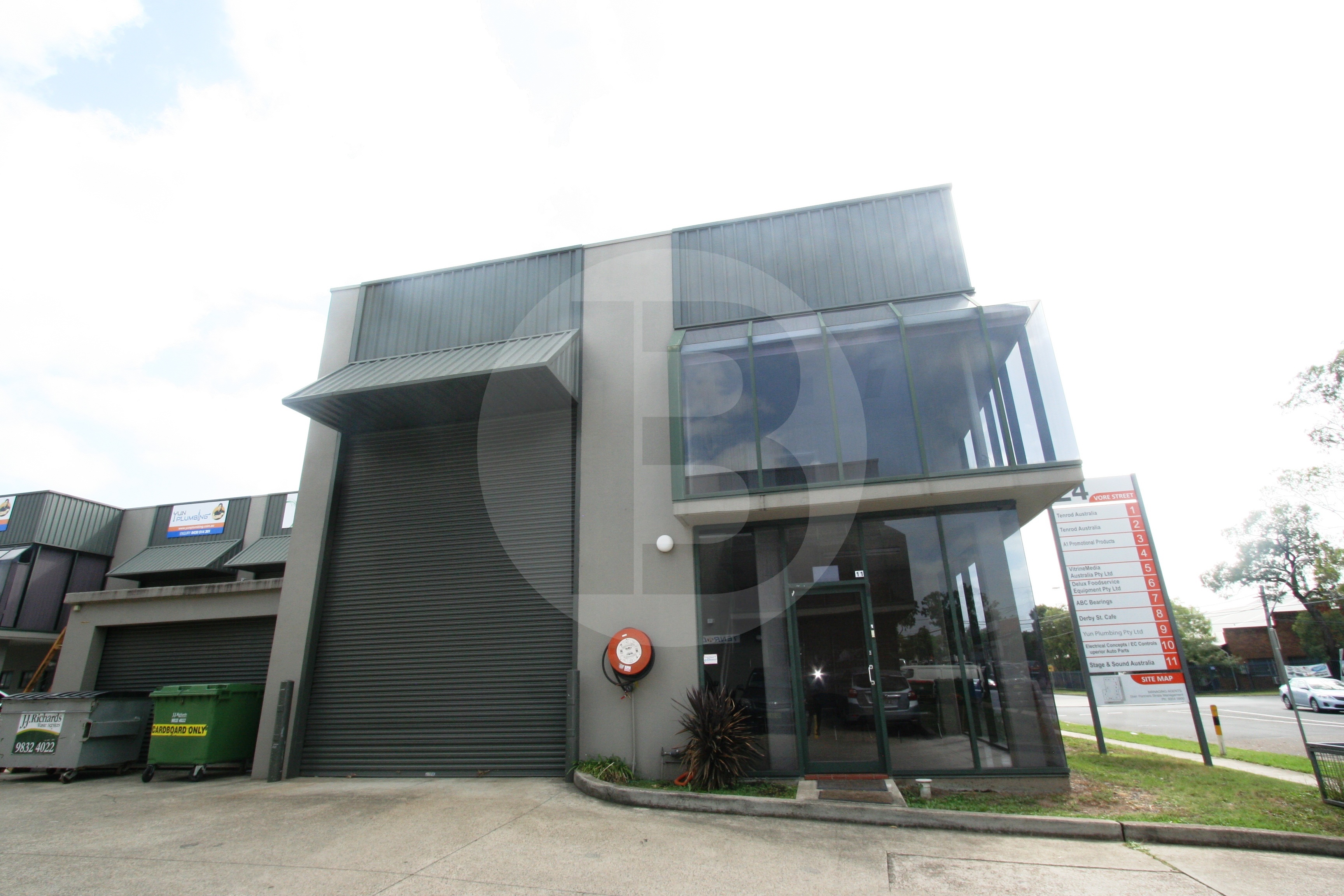 STREET FRONT CORNER UNIT IN SILVERWATER