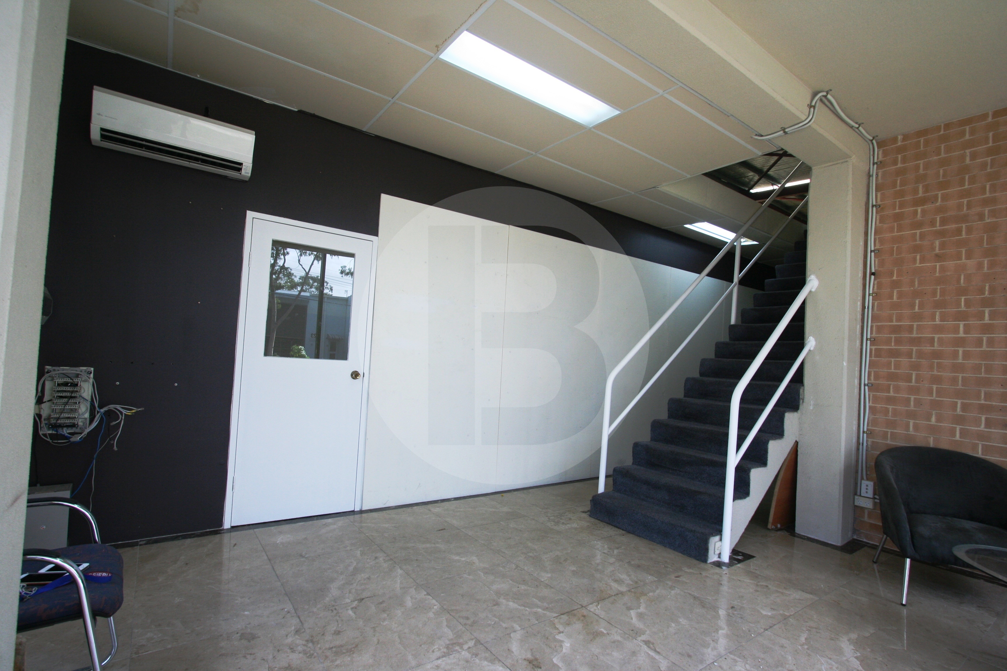 STREET FRONT CORNER UNIT IN SILVERWATER STREET FRONT CORNER UNIT IN SILVERWATER