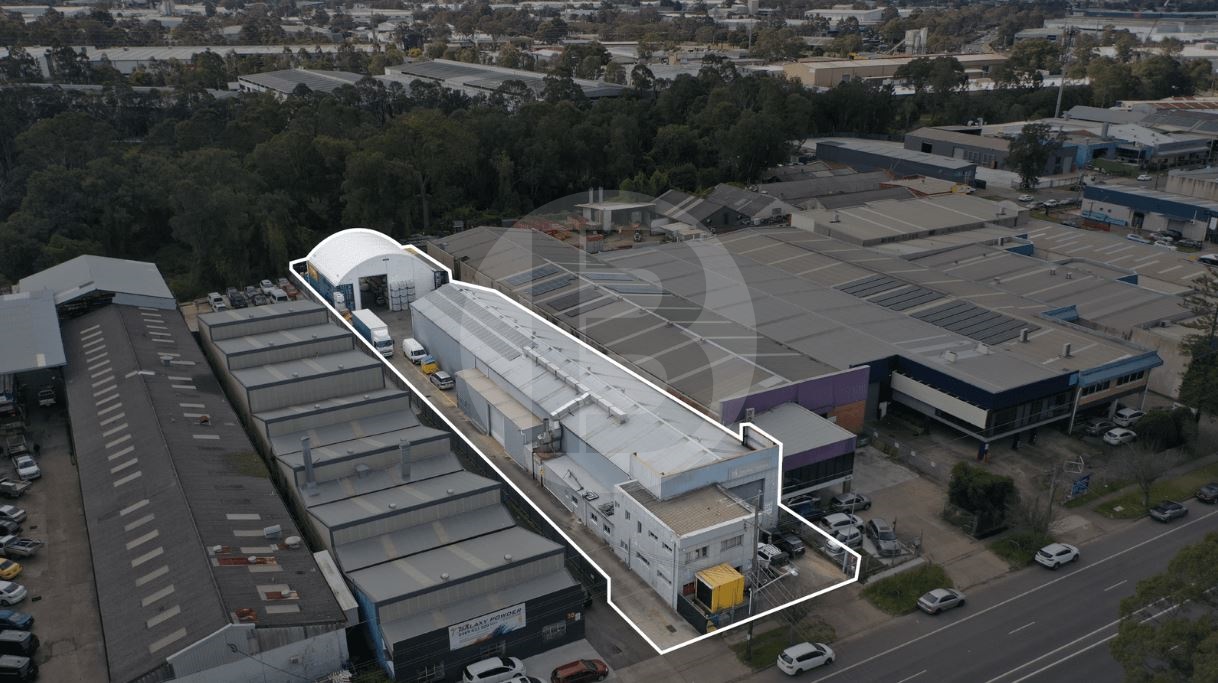 High Clearance Industrial Facility with Exceptional Yard High Clearance Industrial Facility with Exceptional Yard