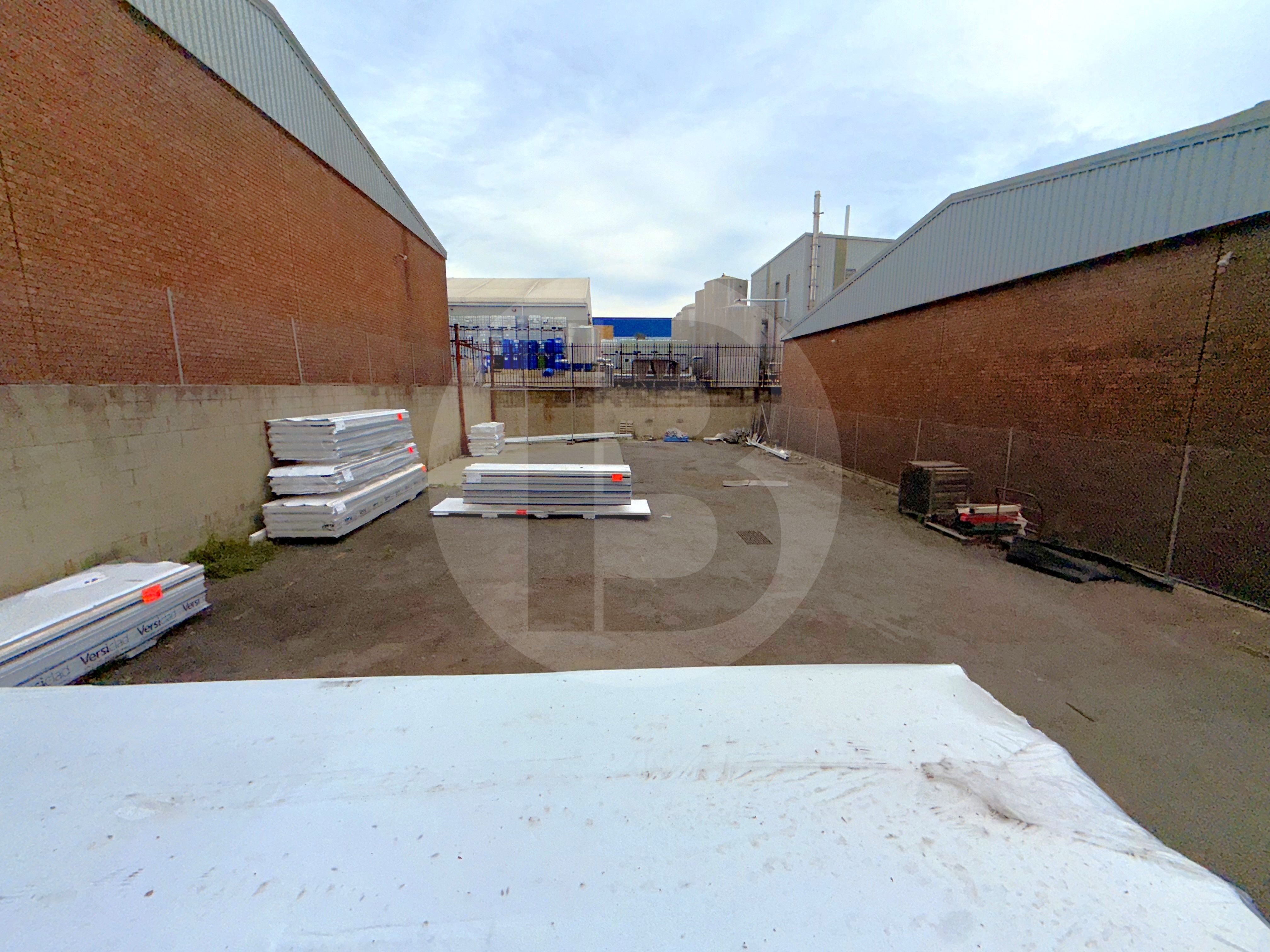 353SQM YARD 353SQM YARD