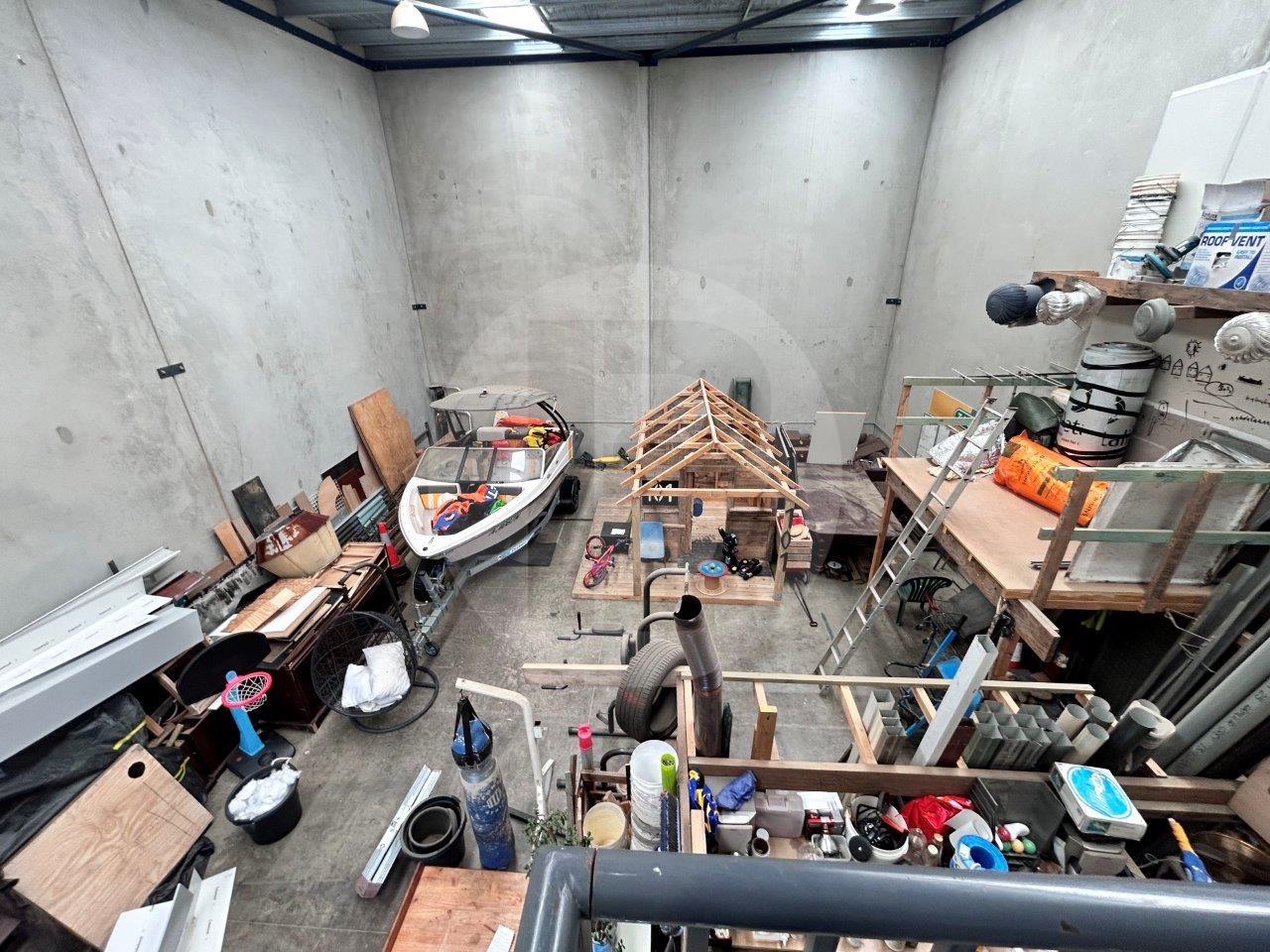 MODERN INDUSTRIAL ESTATE WITH GOOD TRUCK ACCESS. MODERN INDUSTRIAL ESTATE WITH GOOD TRUCK ACCESS.