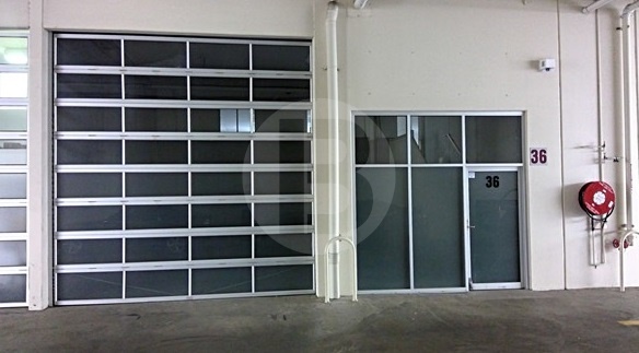 INDUSTRIAL WAREHOUSE FOR LEASE IN CASTLE HILL