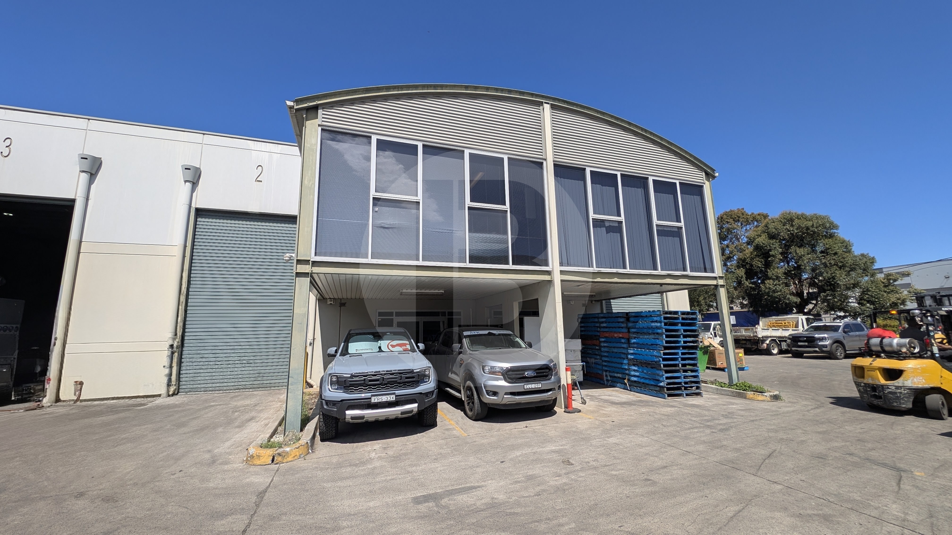 HIGH CLEARANCE WAREHOUSE | SMALL COMPLEX HIGH CLEARANCE WAREHOUSE | SMALL COMPLEX