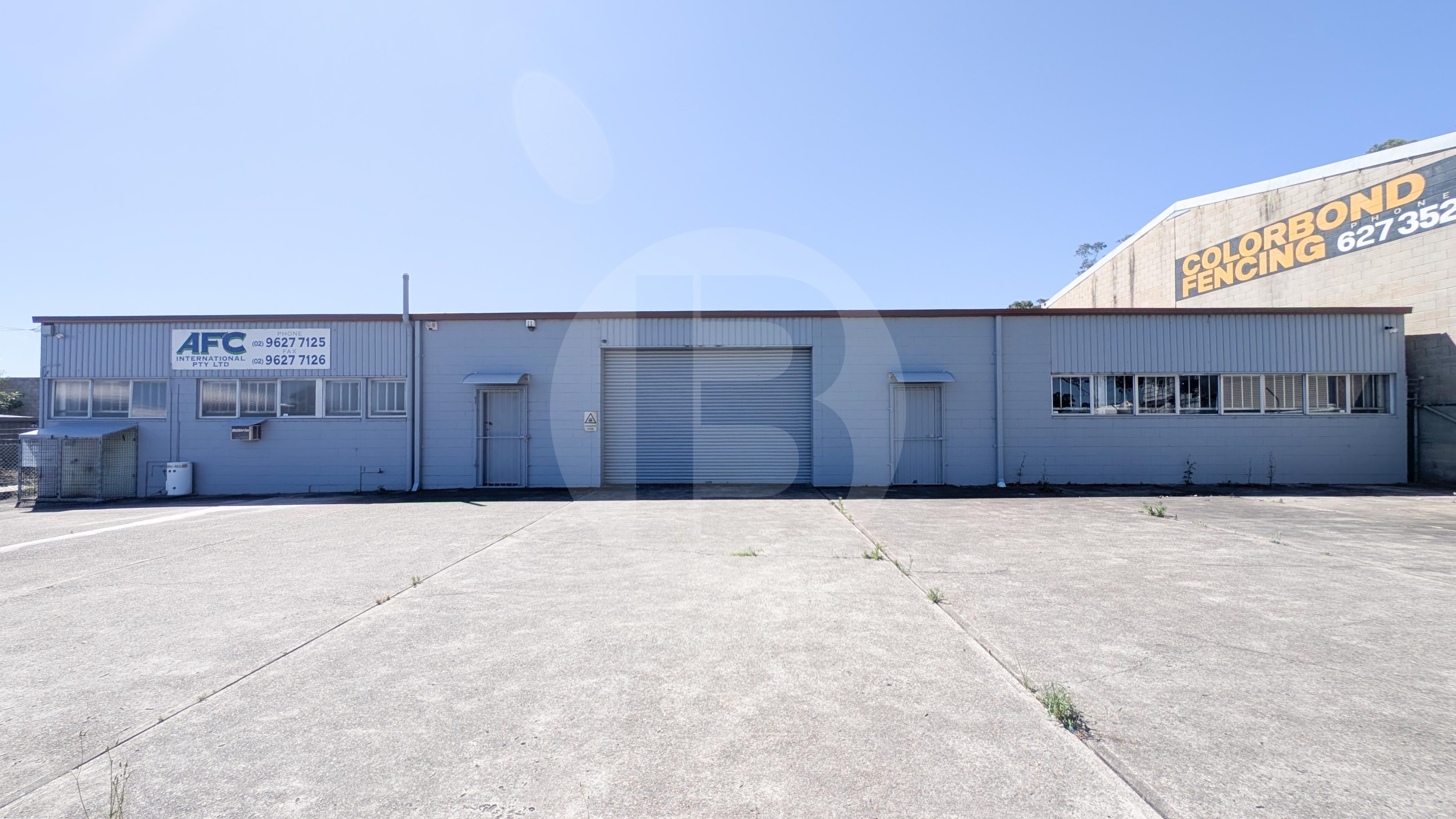 Freestanding Warehouse With Yard Freestanding Warehouse With Yard
