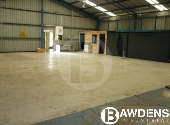 LARGE SHED WITH ADDITIONAL CONCRETE HARDSTAND LARGE SHED WITH ADDITIONAL CONCRETE HARDSTAND
