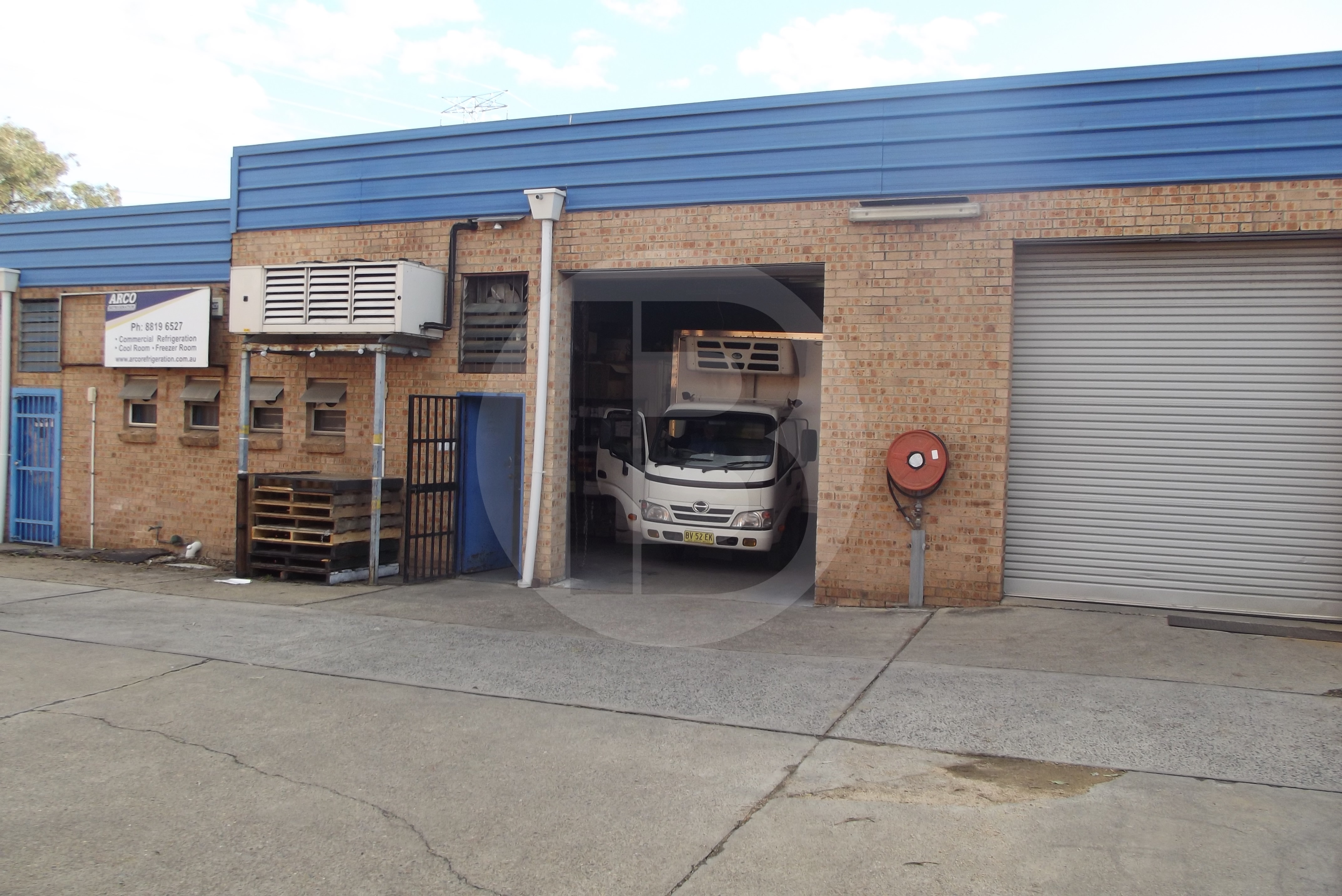 AFFORDABLE WAREHOUSES WITH COOL ROOM & FREEZER AFFORDABLE WAREHOUSES WITH COOL ROOM & FREEZER