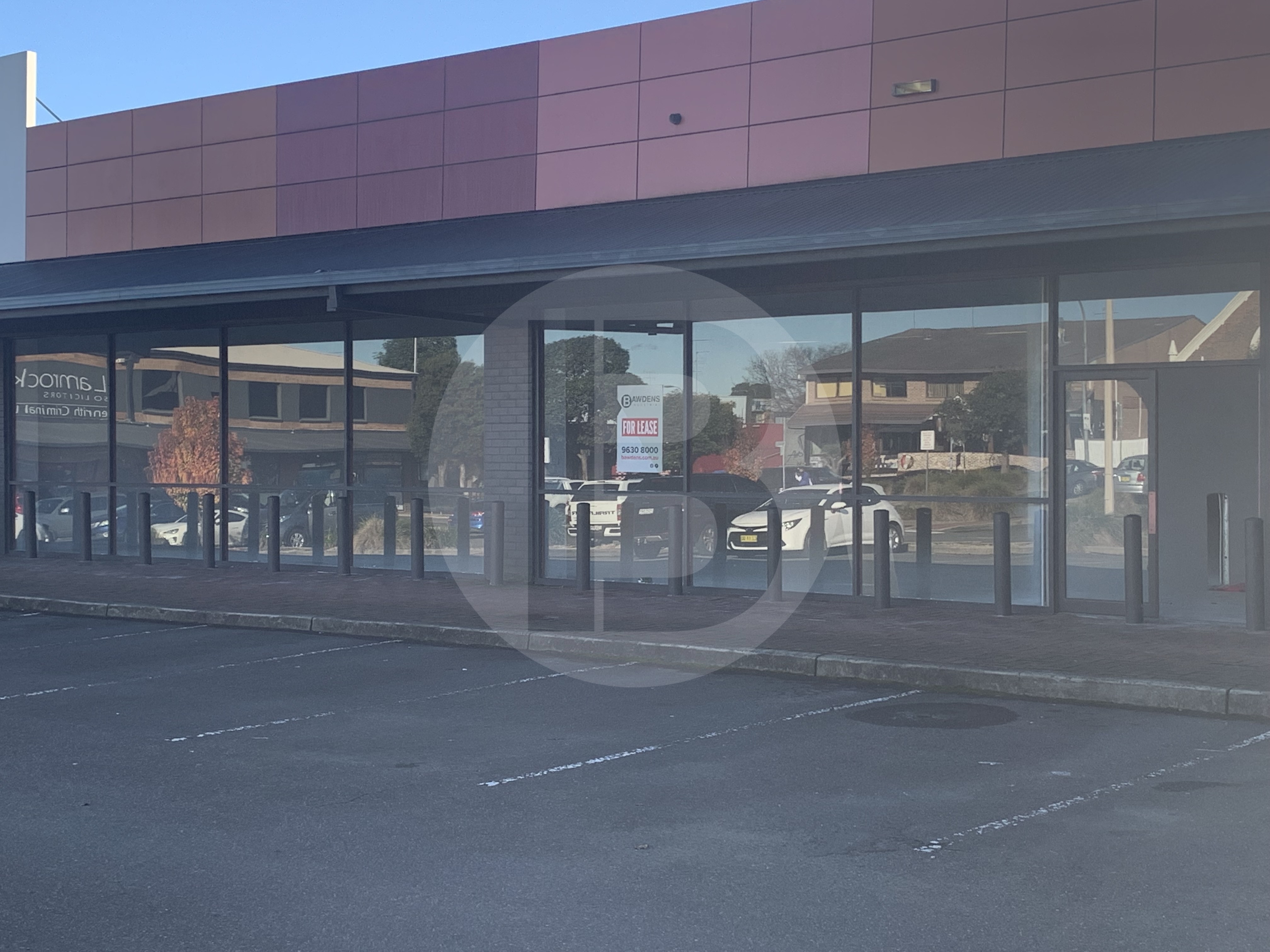 Located In The Popular Henry Lawson Retail/ Commercial Centre – Many Options And Sizes Available. Located In The Popular Henry Lawson Retail/ Commercial Centre – Many Options And Sizes Available.