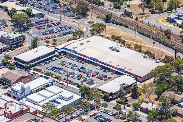 RETAIL/ COMMERCIAL CENTRE | PENRITH RETAIL/ COMMERCIAL CENTRE | PENRITH