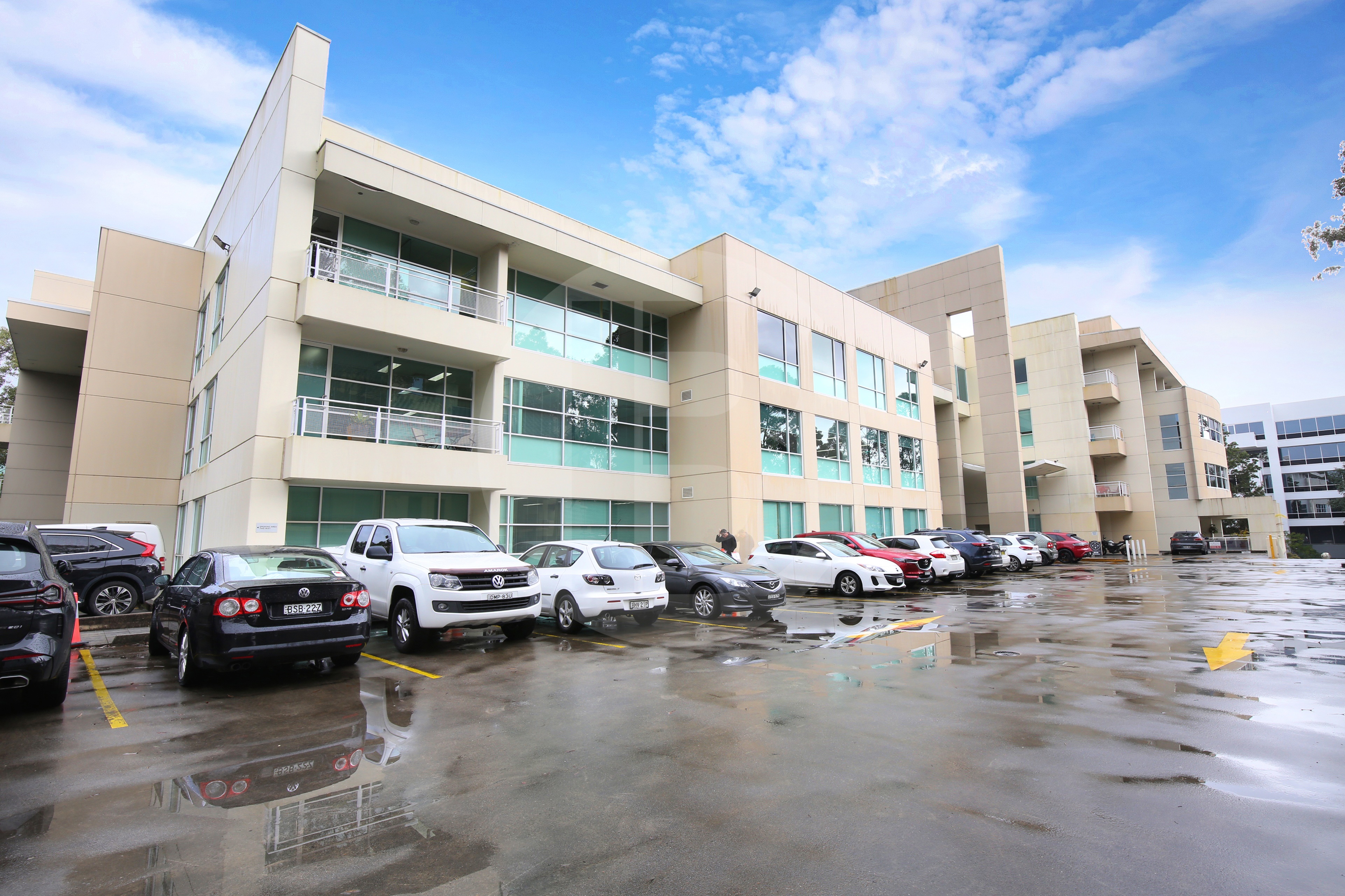 MODERN GROUND FLOOR OFFICE  | PRIME NORWEST