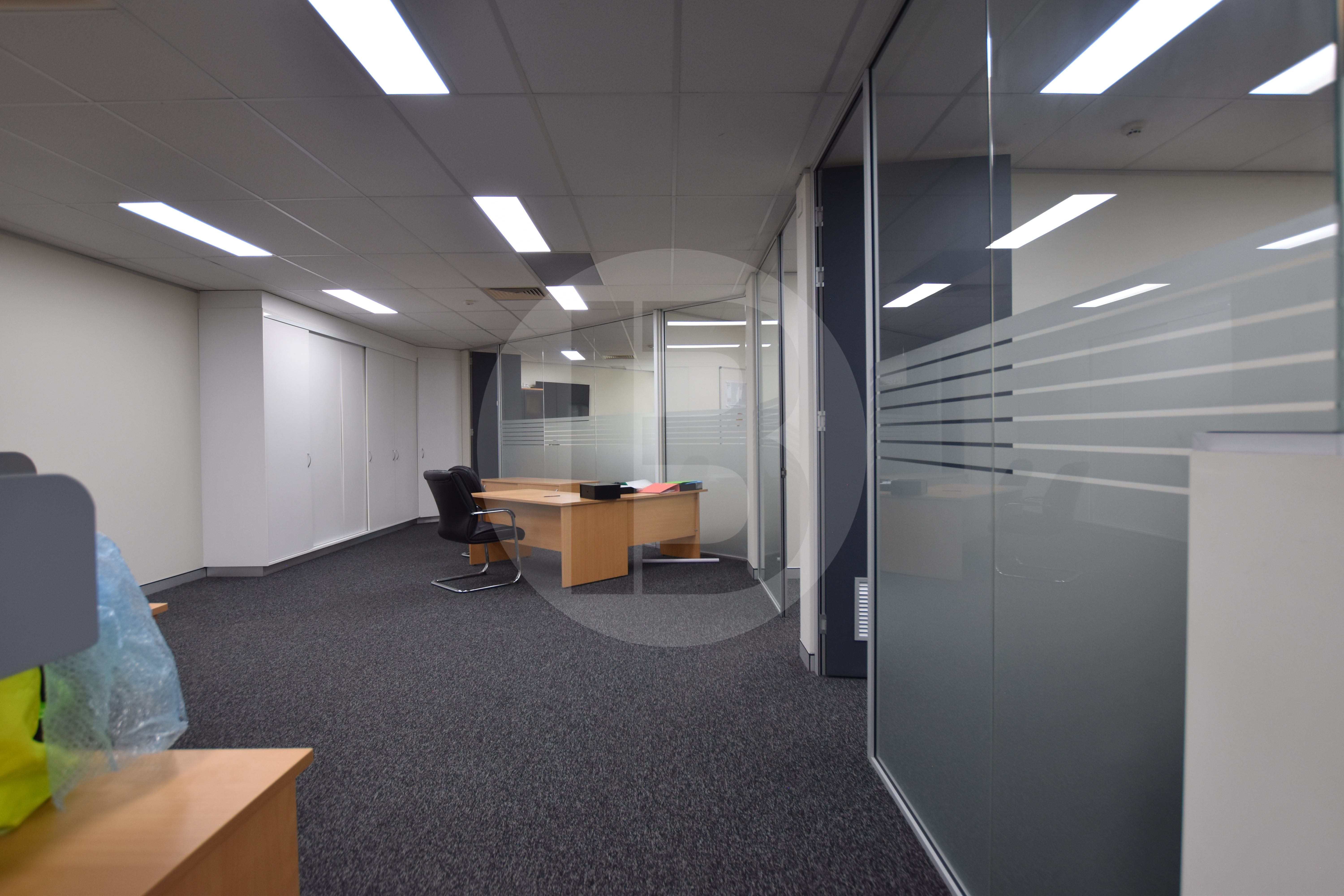 Macarthur Point Building Office Macarthur Point Building Office