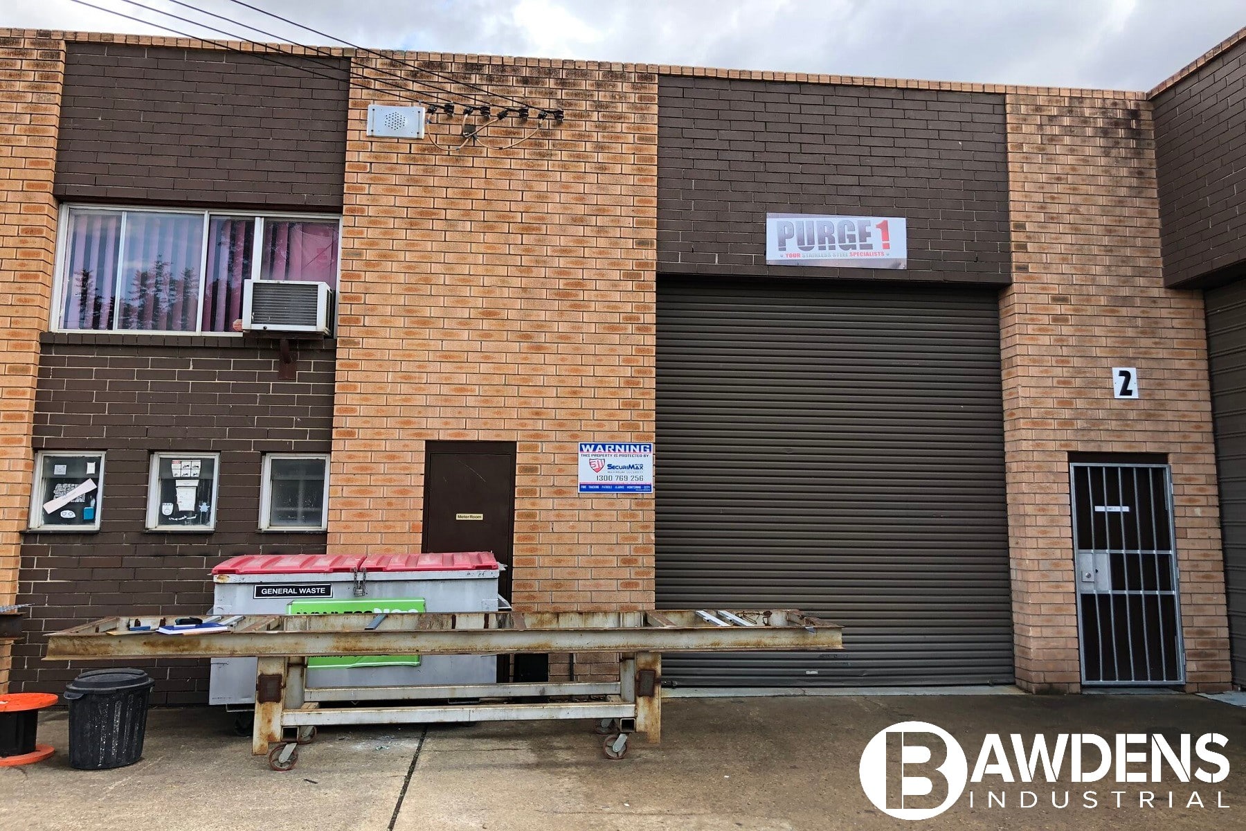 Functional Warehouse with small Mezzanine