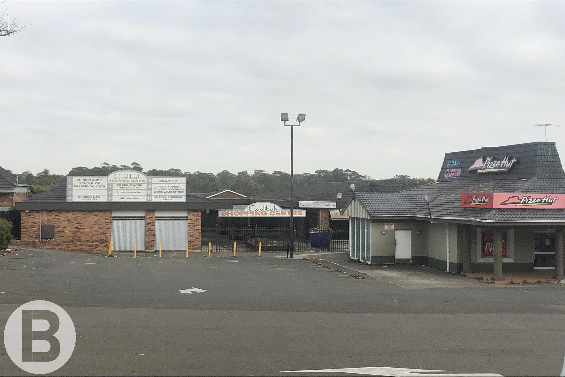Retail shops located in the Coolibah Shopping Centre.