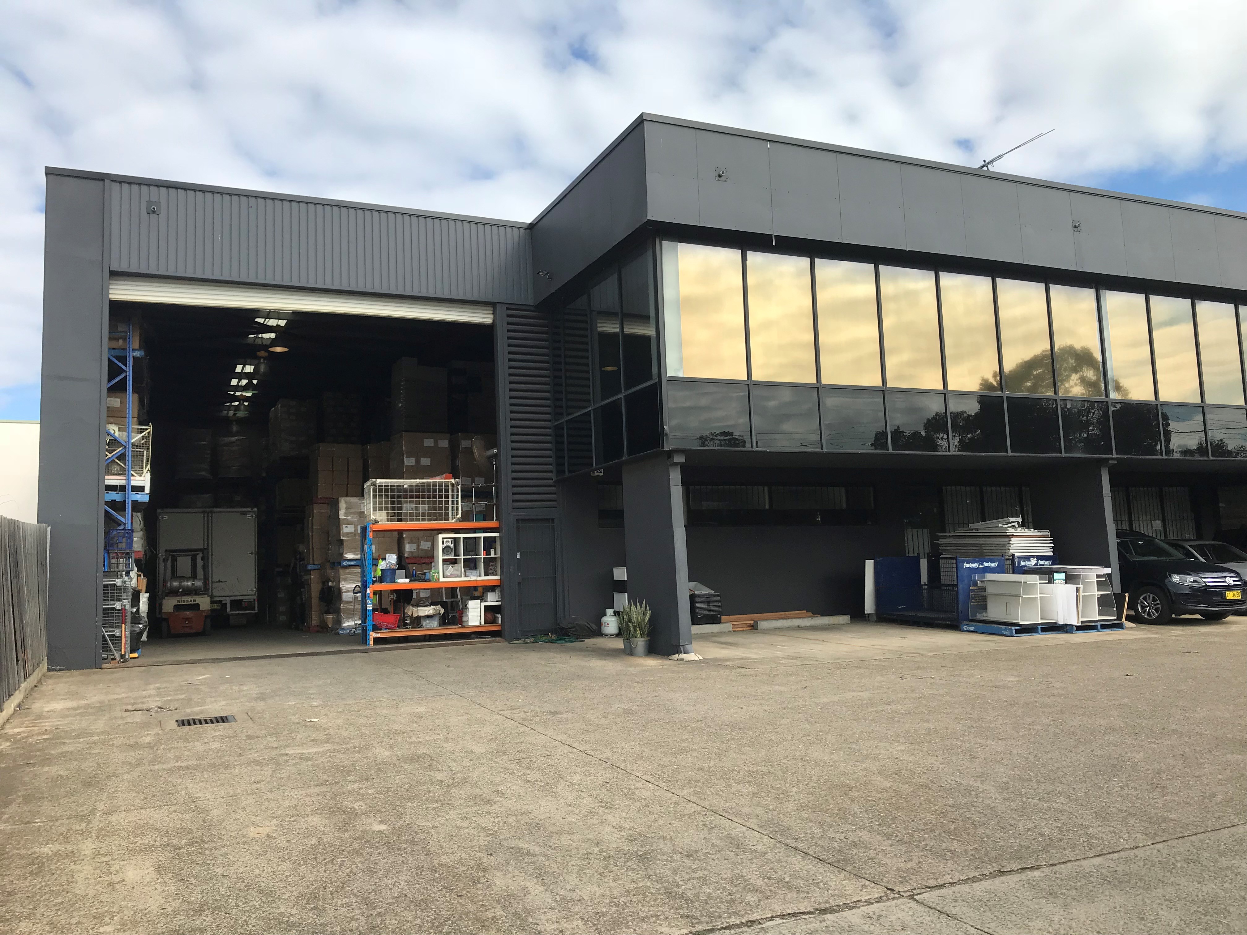 WAREHOUSE | OFFICE IN SILVERWATER