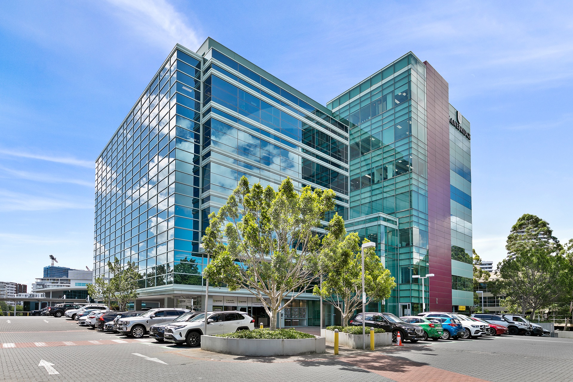 PREMIUM CORNER OFFICE SUITE | NORWEST