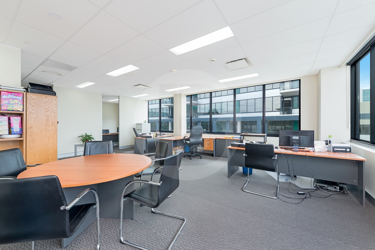 OFFICE IN HEART OF LEXINGTON CORPORATE OFFICE IN HEART OF LEXINGTON CORPORATE