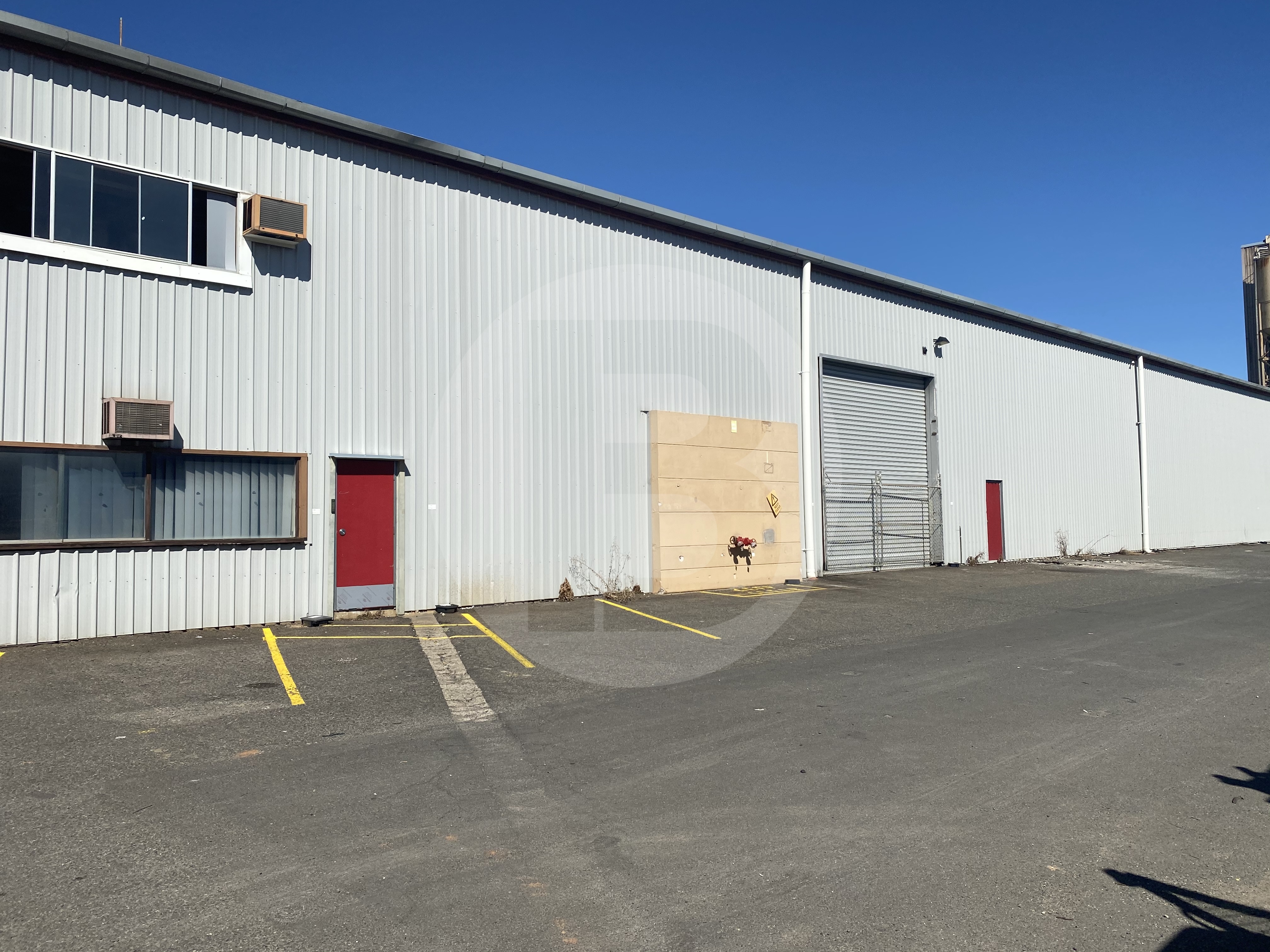 WAREHOUSE FACILITY WITH HUGE POWER | SEVEN HILLS WAREHOUSE FACILITY WITH HUGE POWER | SEVEN HILLS
