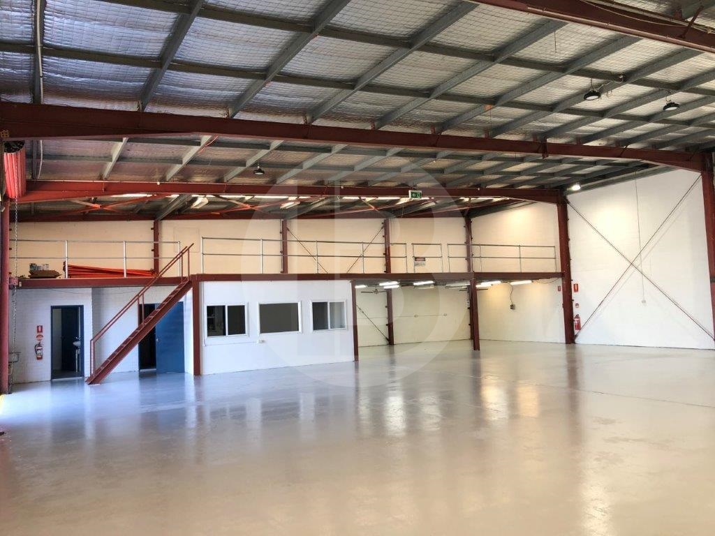 PRIME INDUSTRIAL WITH SPACIOUS ACCESS PRIME INDUSTRIAL WITH SPACIOUS ACCESS