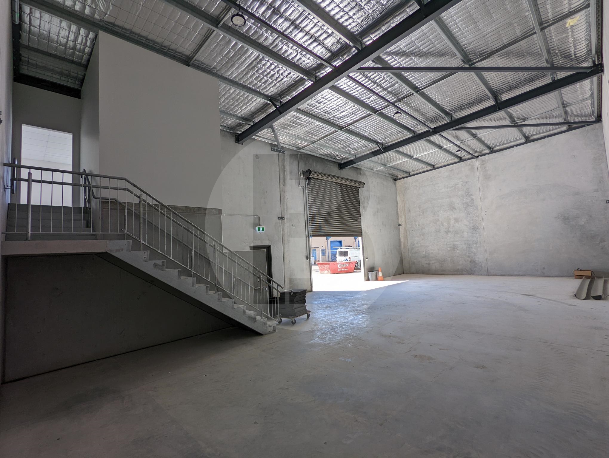 NEAR NEW HIGH QUALITY WAREHOUSE IN ST MARYS NEAR NEW HIGH QUALITY WAREHOUSE IN ST MARYS