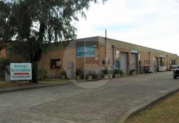 INDUSTRIAL WAREHOUSE FOR LEASE IN GIRRAWEEN INDUSTRIAL WAREHOUSE FOR LEASE IN GIRRAWEEN