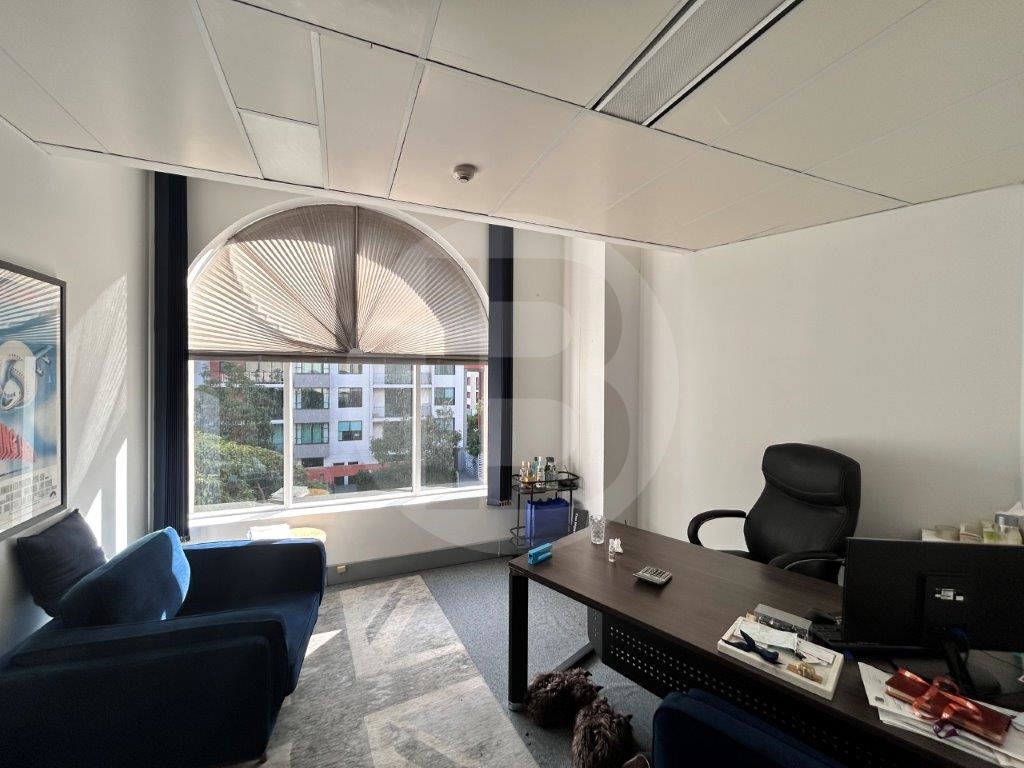 IDEAL AND AFFORDABLE ULTIMO OFFICE SPACE IDEAL AND AFFORDABLE ULTIMO OFFICE SPACE