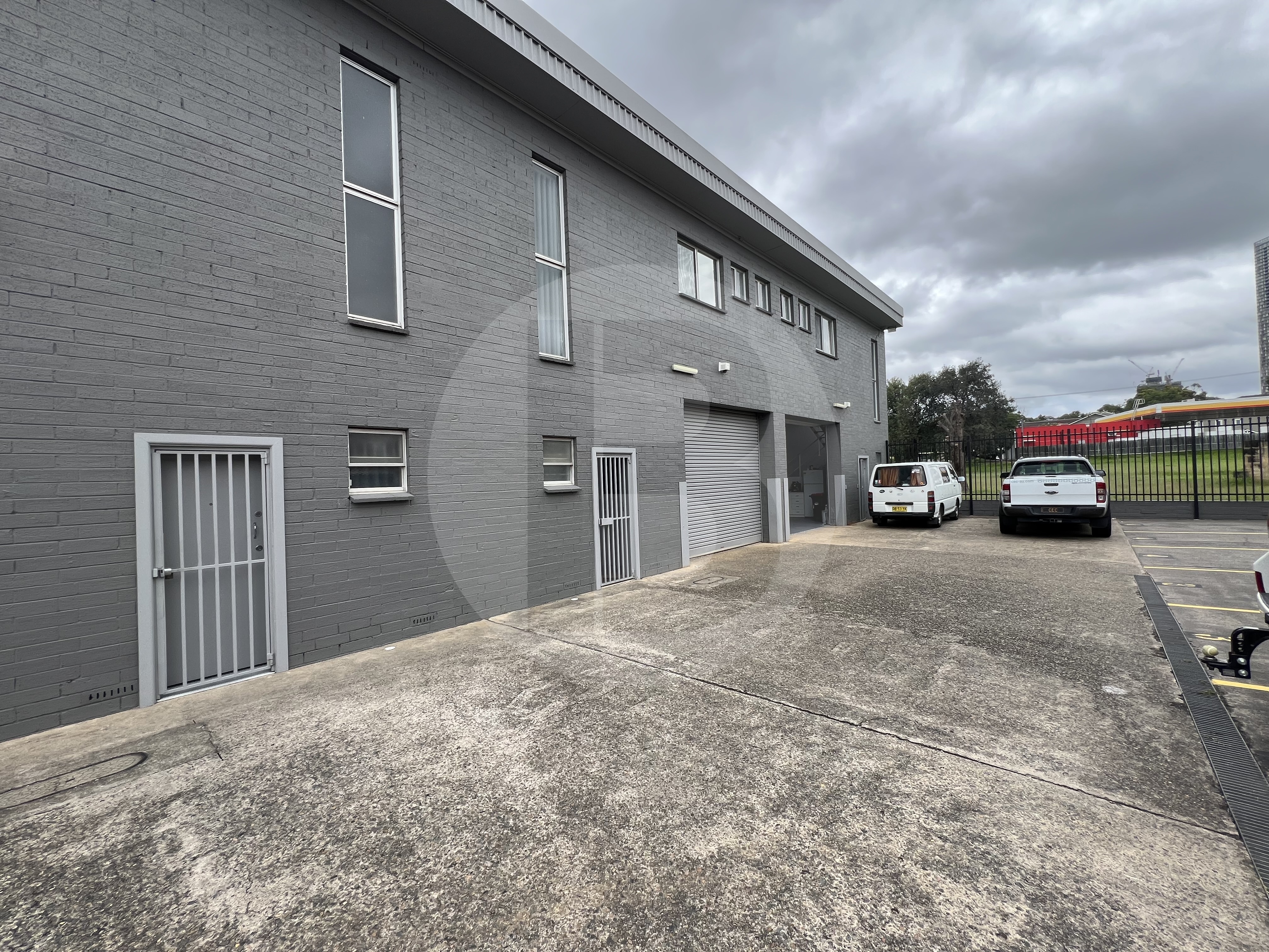 REFURBISHED WAREHOUSE FOR LEASE IN PARRAMATTA REFURBISHED WAREHOUSE FOR LEASE IN PARRAMATTA