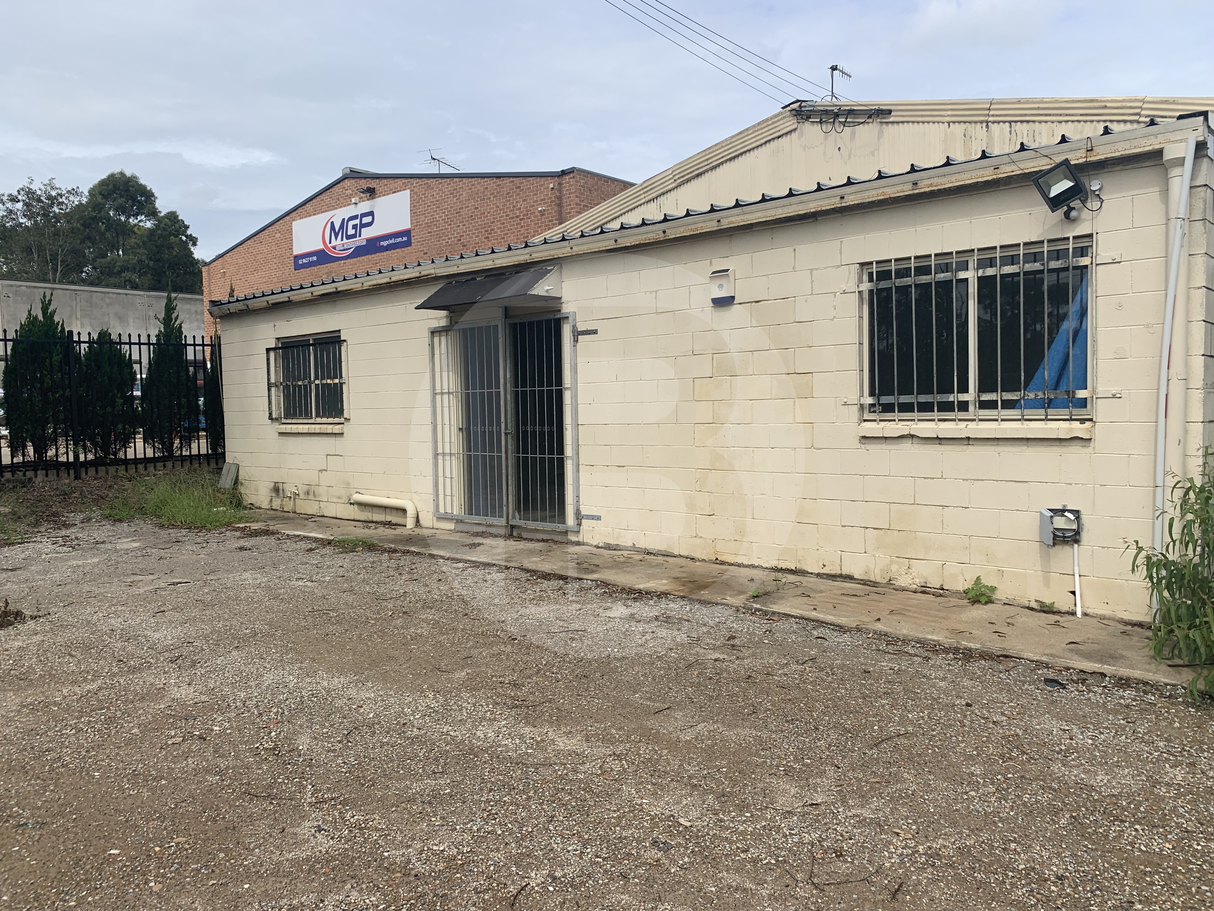 YARD WITH OFFICE/SHED YARD WITH OFFICE/SHED
