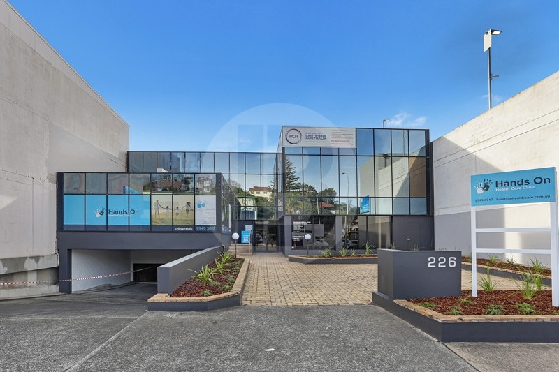 PRIME FREESTANDING GATEWAY OPPORTUNITY