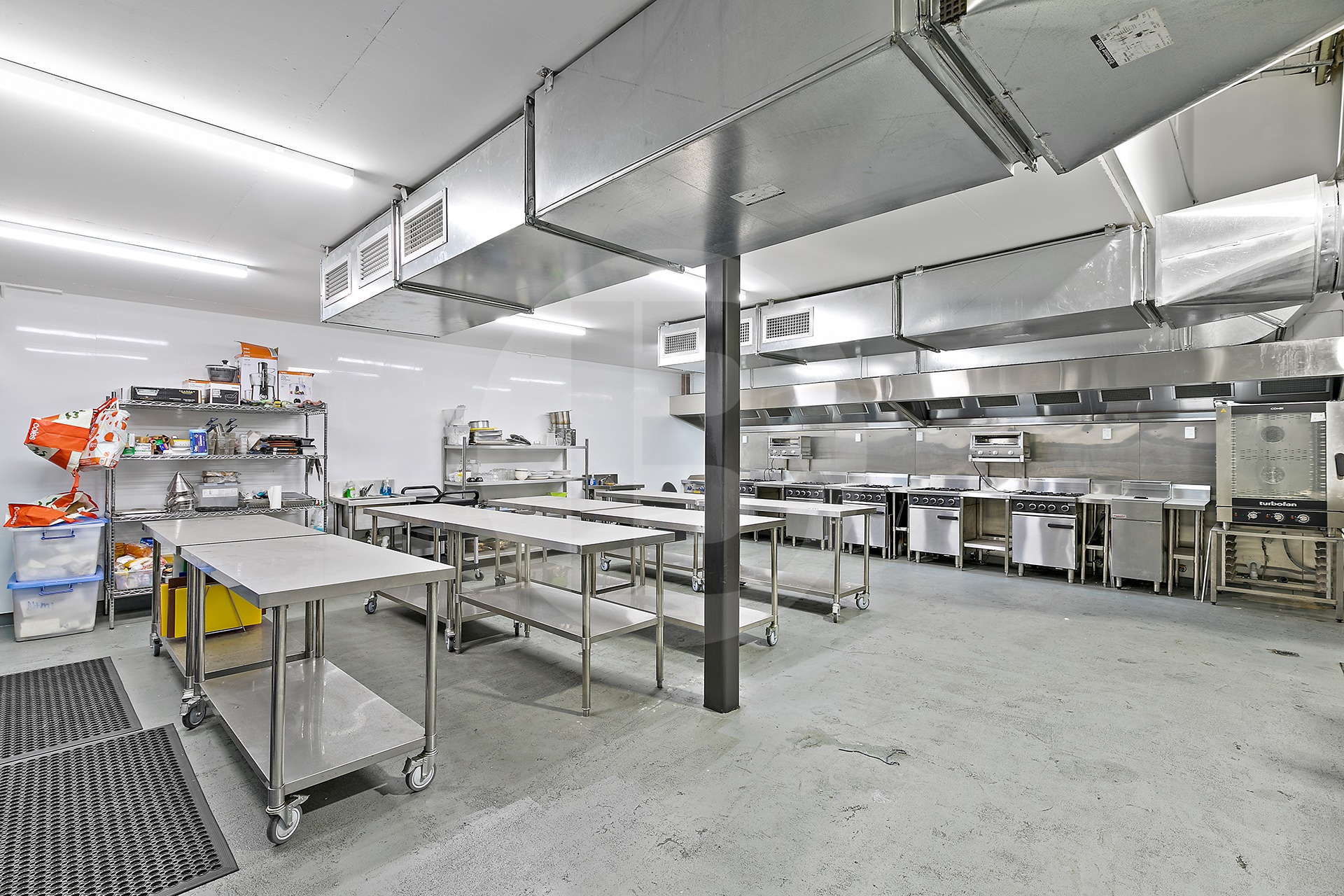 Ready-to-use Commercial Kitchens Ready-to-use Commercial Kitchens