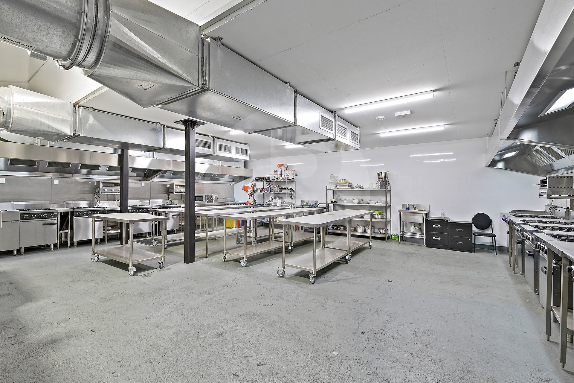 Ready-to-use Commercial Kitchens Ready-to-use Commercial Kitchens