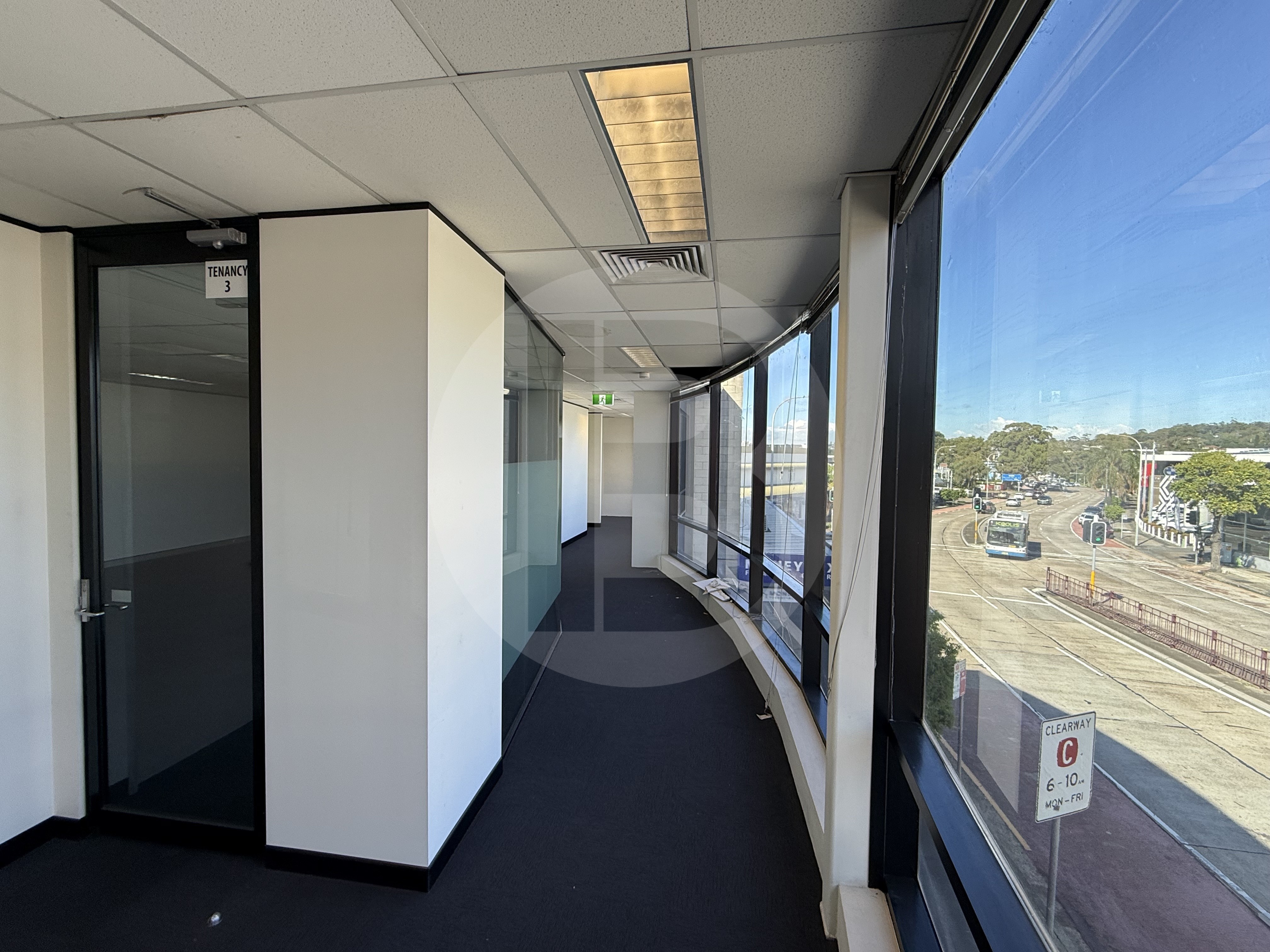 PROMINENT BROOKVALE OFFICE PROMINENT BROOKVALE OFFICE