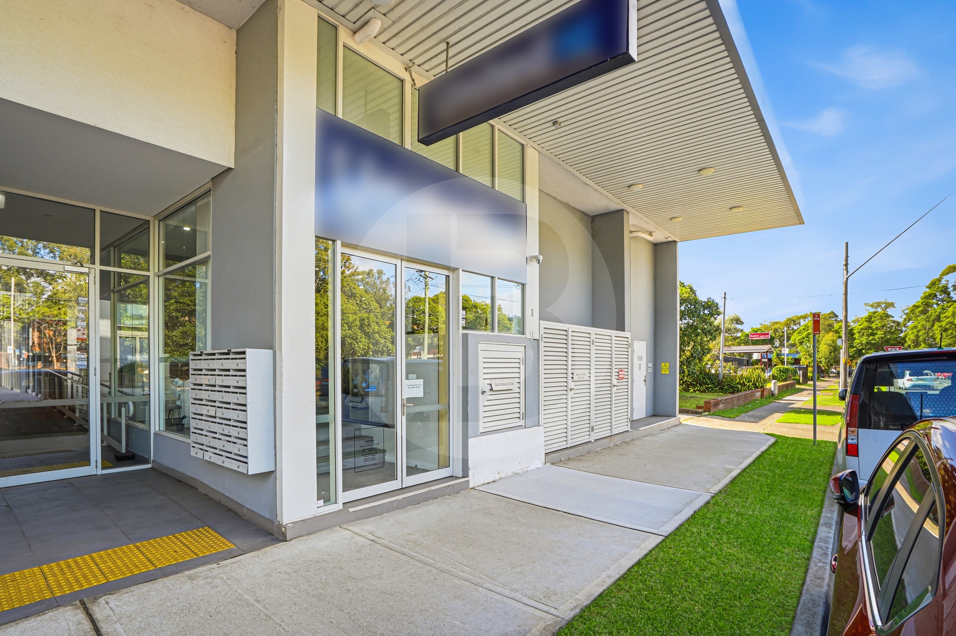 PRIME MULTI FUNCTIONAL COMMERCIAL SPACE PRIME MULTI FUNCTIONAL COMMERCIAL SPACE